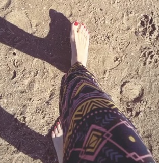 Julia Pietrucha feet photo 2