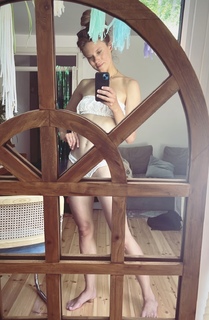 Julia Pietrucha feet photo 4