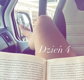 Julia Pietrucha feet photo 17