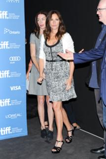 Julia Roberts feet photo thumbnail