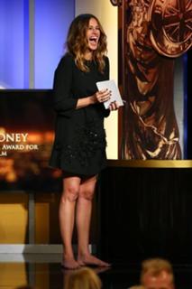 Julia Roberts feet photo thumbnail