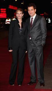 Julia Roberts feet photo thumbnail