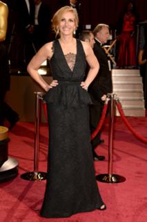 Julia Roberts feet photo thumbnail