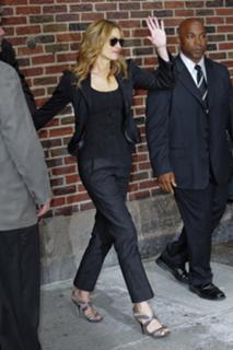 Julia Roberts feet photo thumbnail