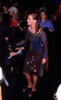 Julia Roberts feet photo thumbnail