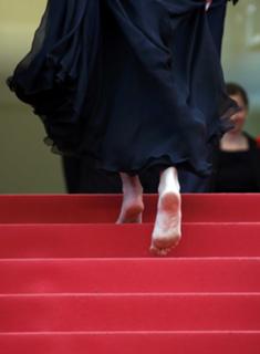 Julia Roberts feet photo thumbnail