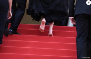 Julia Roberts feet photo thumbnail