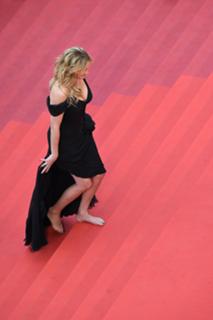 Julia Roberts feet photo thumbnail