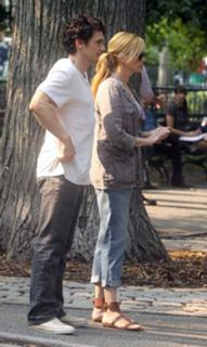 Julia Roberts feet photo thumbnail