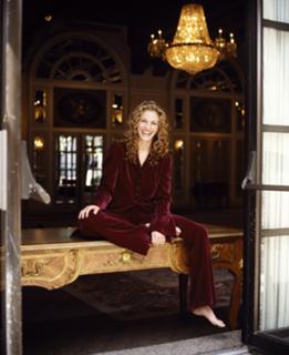 Julia Roberts feet photo thumbnail