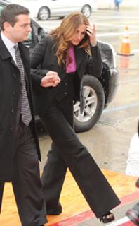 Julia Roberts feet photo thumbnail