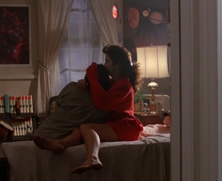 Julia Roberts feet photo thumbnail