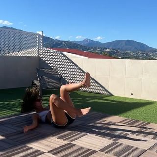 Julia Rose feet photo 4