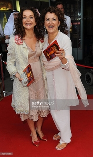 Julia Sawalha feet photo 11