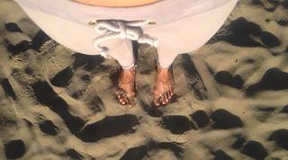 Julia Scharf feet photo 6