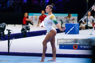 Julia Soares feet photo 19