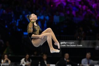Julia Soares feet photo 14