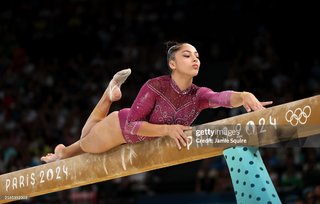 Julia Soares feet photo 3