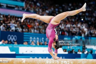 Julia Soares feet photo 18