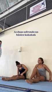 Julia Soares feet photo 11