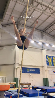Julia Soares feet photo 12