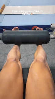 Julia Soares feet photo 18
