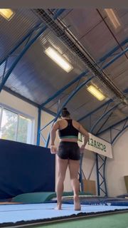 Julia Soares feet photo 16