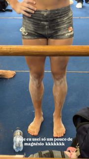 Julia Soares feet photo 19