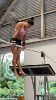 Julia Soares feet photo 4