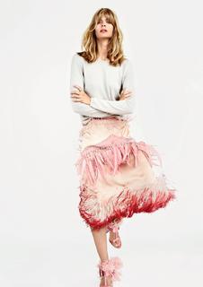 Julia Stegner feet photo 3
