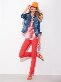 Julia Stegner feet photo 16