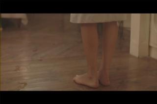 Julia Stiles feet photo thumbnail