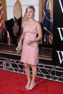 Julia Stiles feet photo thumbnail