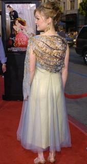 Julia Stiles feet photo thumbnail