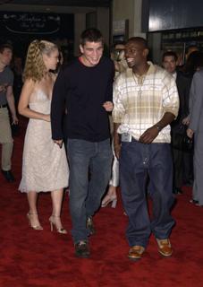 Julia Stiles feet photo thumbnail