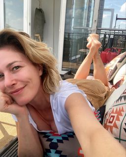 Julia Stinshoff feet photo 1