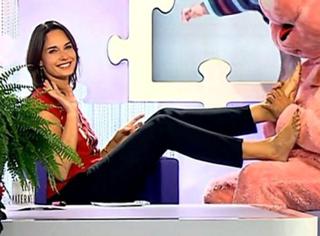Julia Vignali feet photo 18