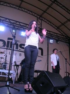 Julia Volkova feet photo thumbnail
