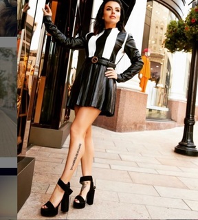 Julia Volkova feet photo thumbnail