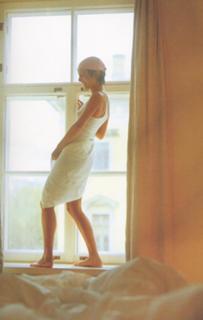 Julia Volkova feet photo thumbnail