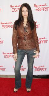 Julia Voth feet photo 6