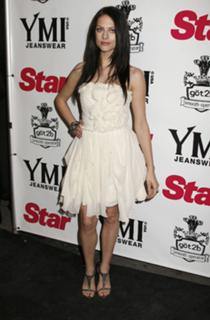 Julia Voth feet photo 1