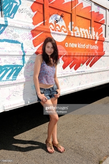 Julia Voth feet photo 15