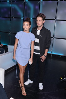 Julia Wieniawa-Narkiewicz feet photo thumbnail