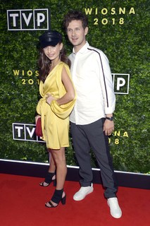 Julia Wieniawa-Narkiewicz feet photo thumbnail