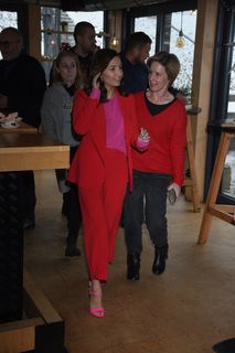 Julia Wieniawa-Narkiewicz feet photo thumbnail