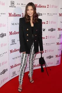 Julia Wieniawa-Narkiewicz feet photo thumbnail