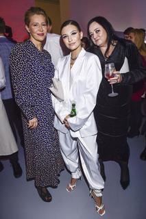 Julia Wieniawa-Narkiewicz feet photo thumbnail