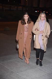 Julia Wieniawa-Narkiewicz feet photo thumbnail