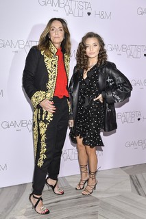 Julia Wieniawa-Narkiewicz feet photo thumbnail